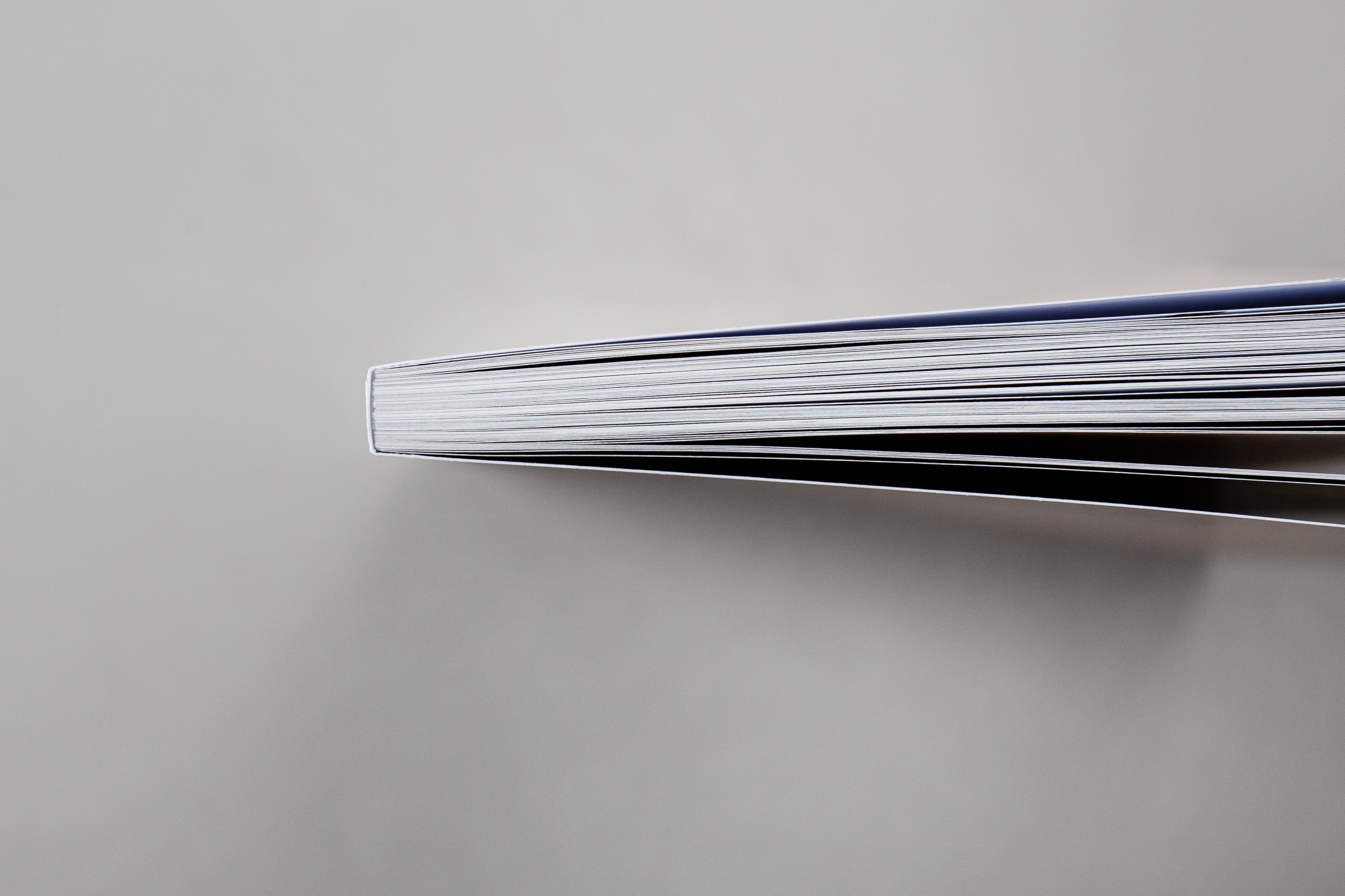 Detailaufnahme einer Klebebindung