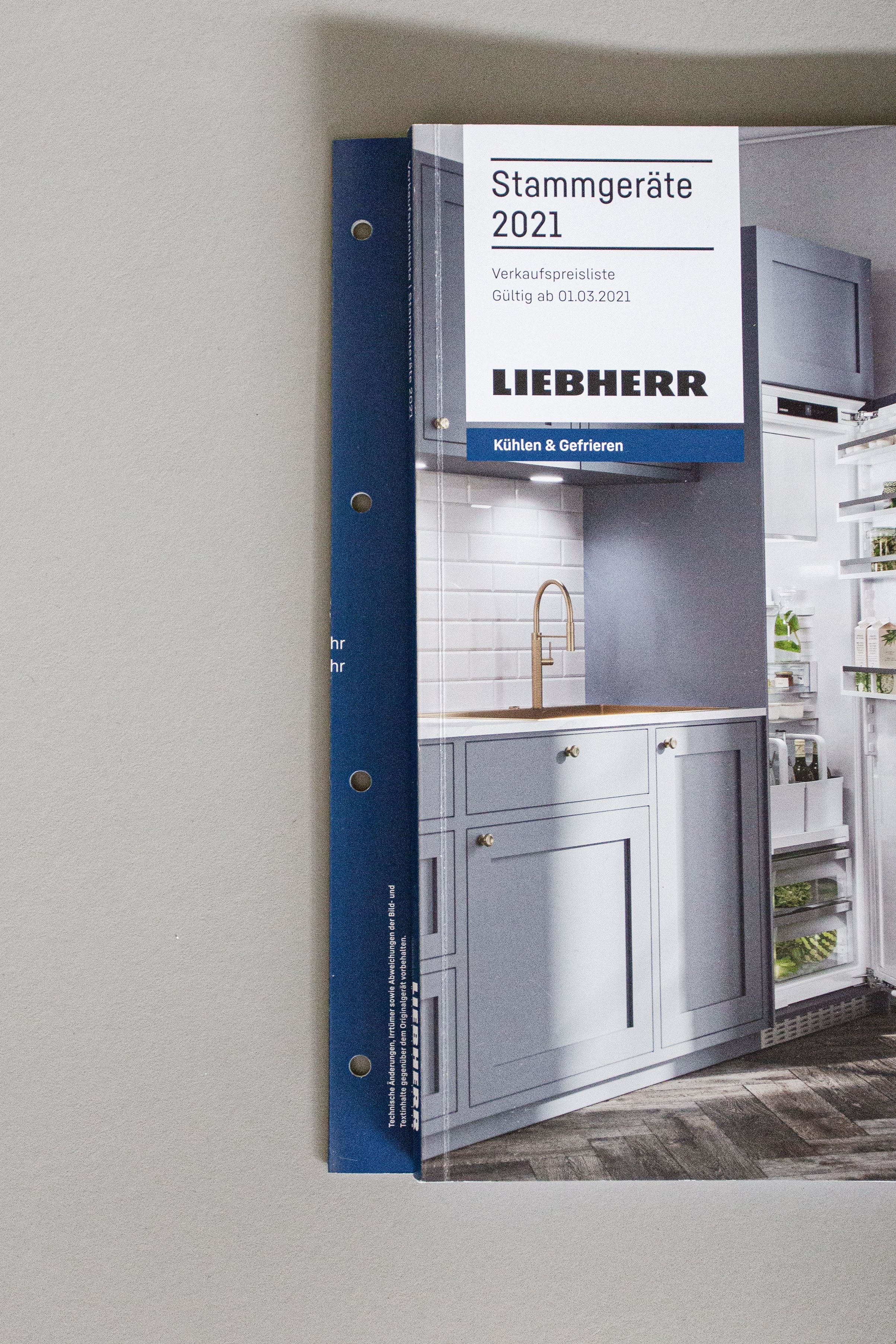 Klebebindung mit Ablagelochung